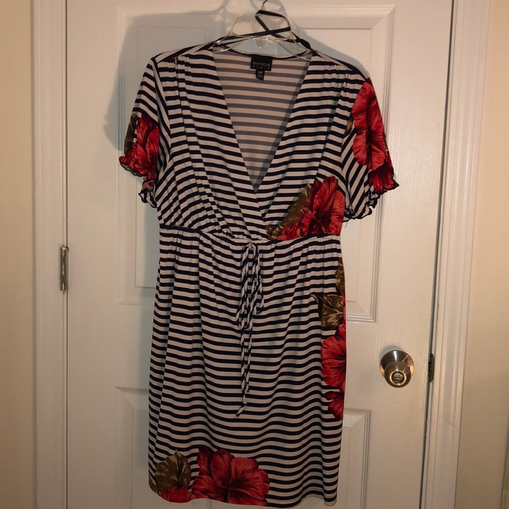 Enfocus Dress.